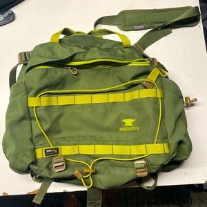 Mountainsmith Tour Lumbar Day Pack - Lichen Green